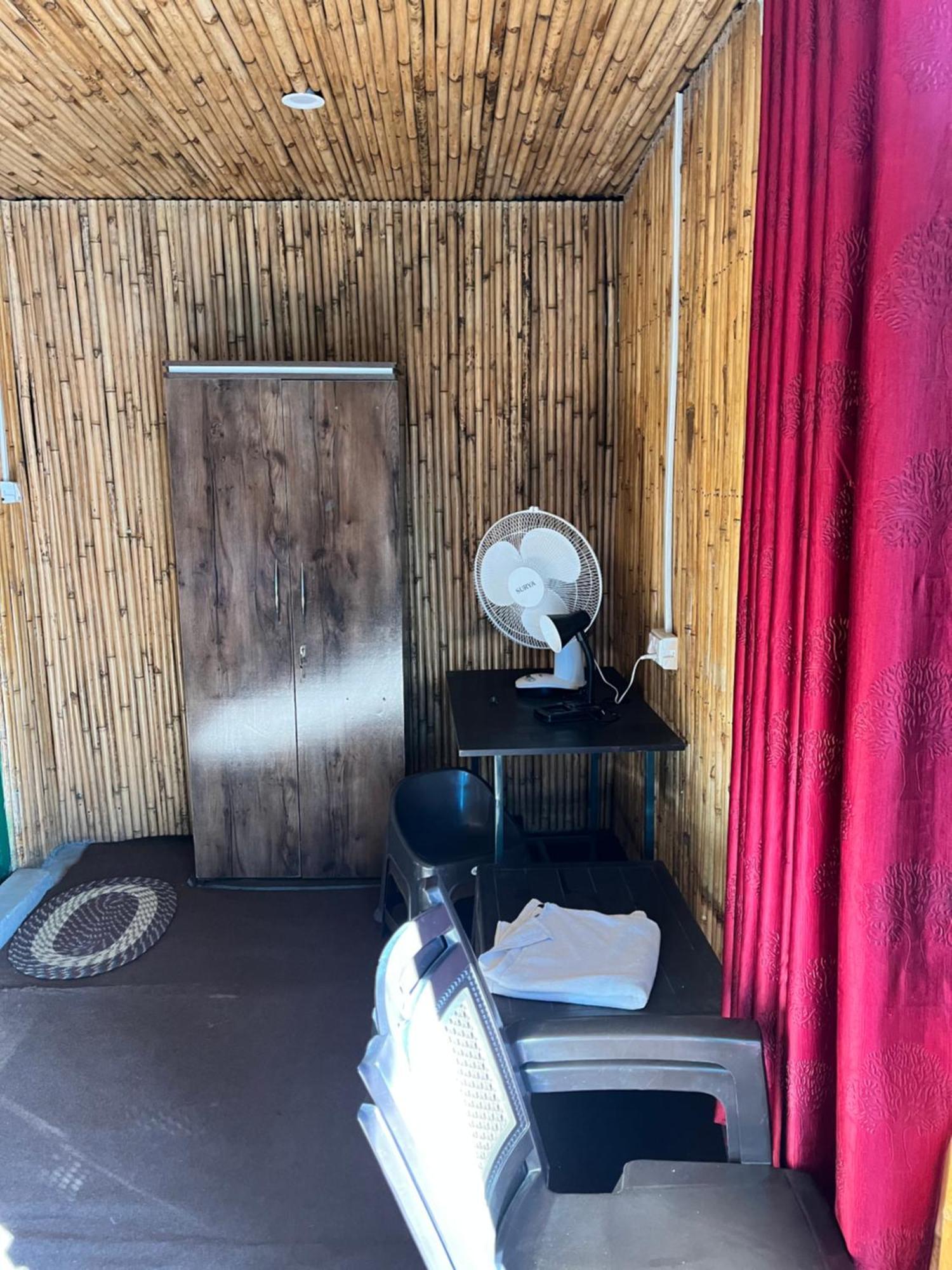 Pahaadi Dhun Homestay Chamba  Екстериор снимка